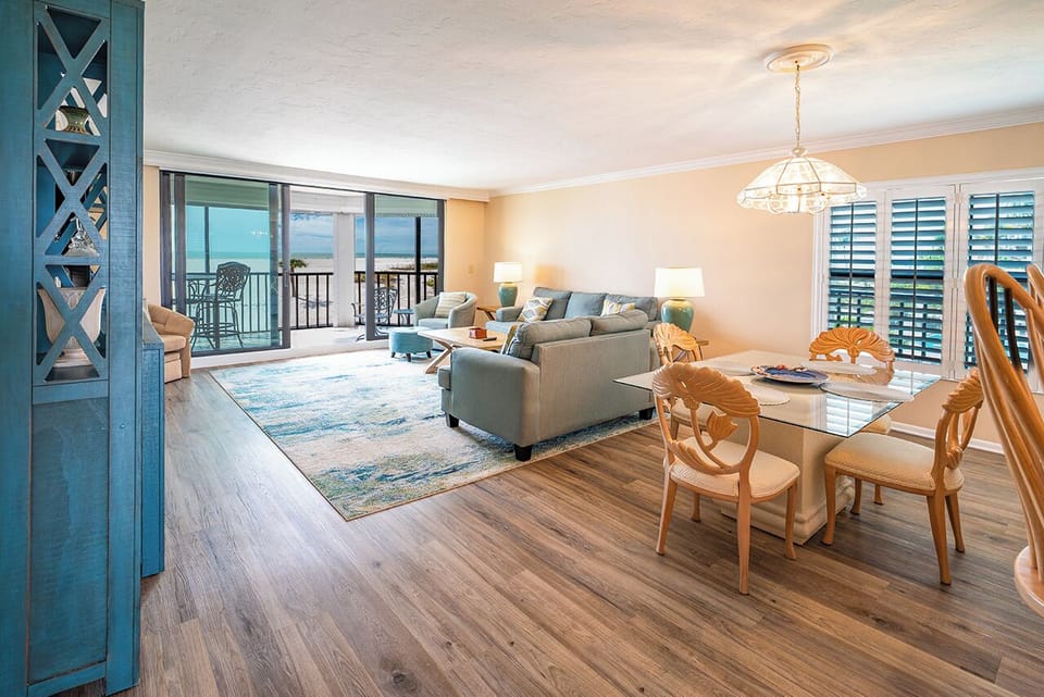 Shamron Beach Club 308, your family's perfect island vacation headquarters