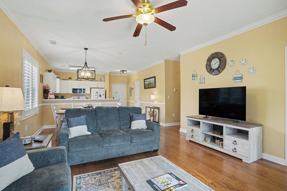 Living Room Area with TV