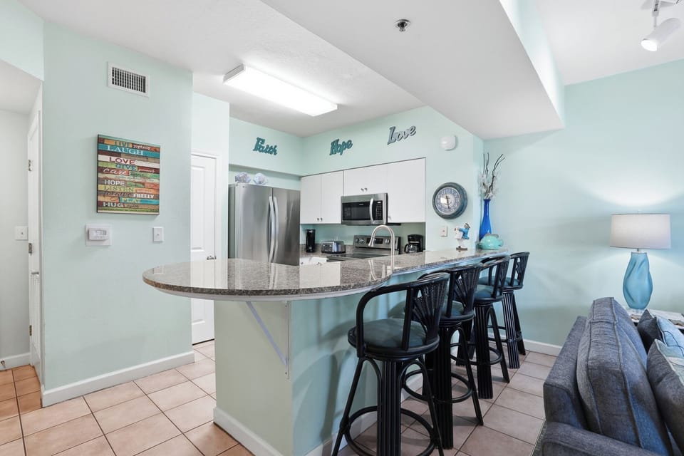 Kitchen Bar