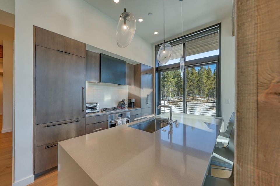Indoors, Kitchen, Home Decor, Sink, Chair