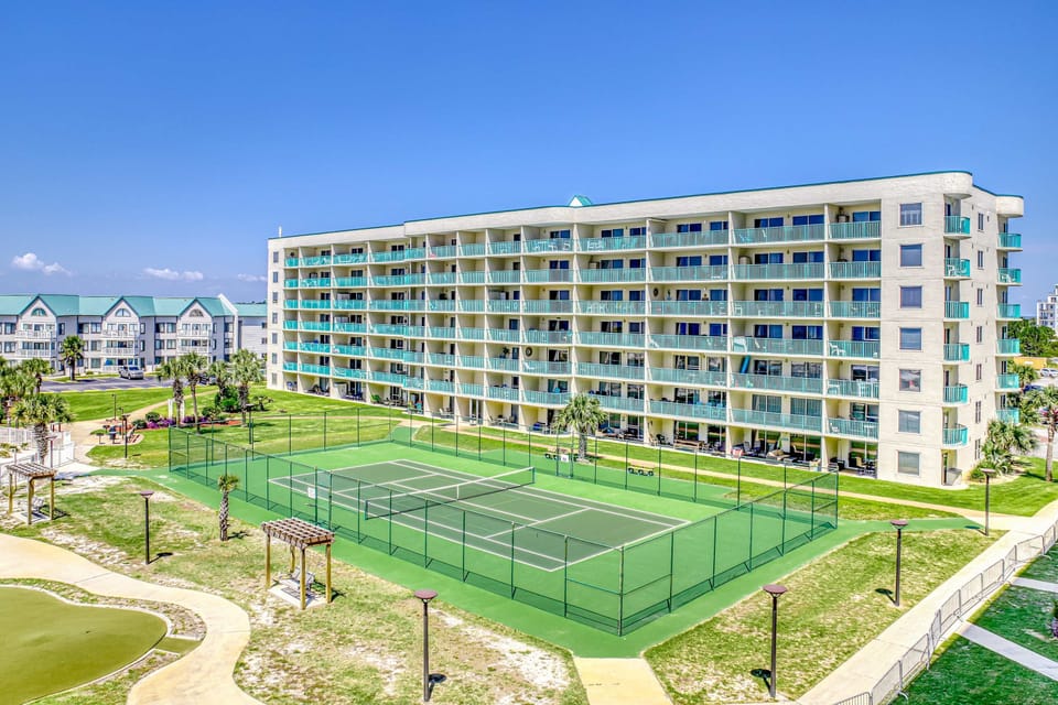 Sport court