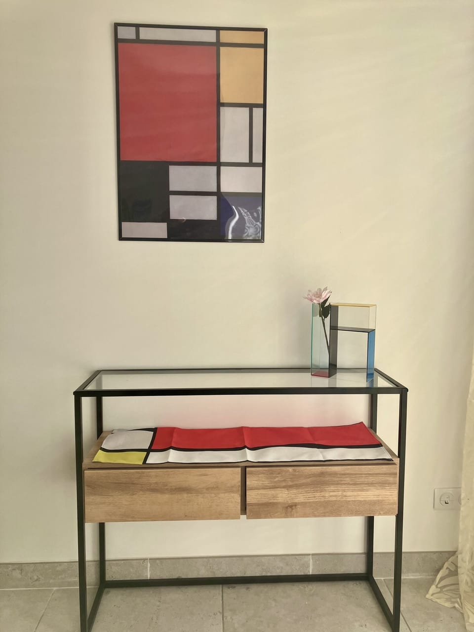 Bedroom 1 Mondriaan design