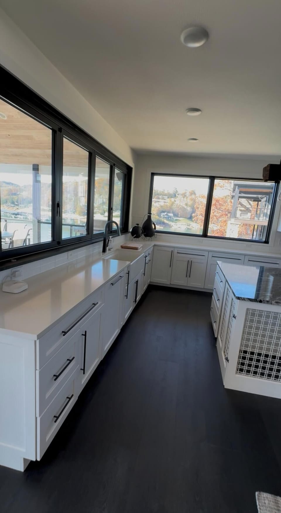 COUNTER TOP AND SINK AREA IN KITCHEN