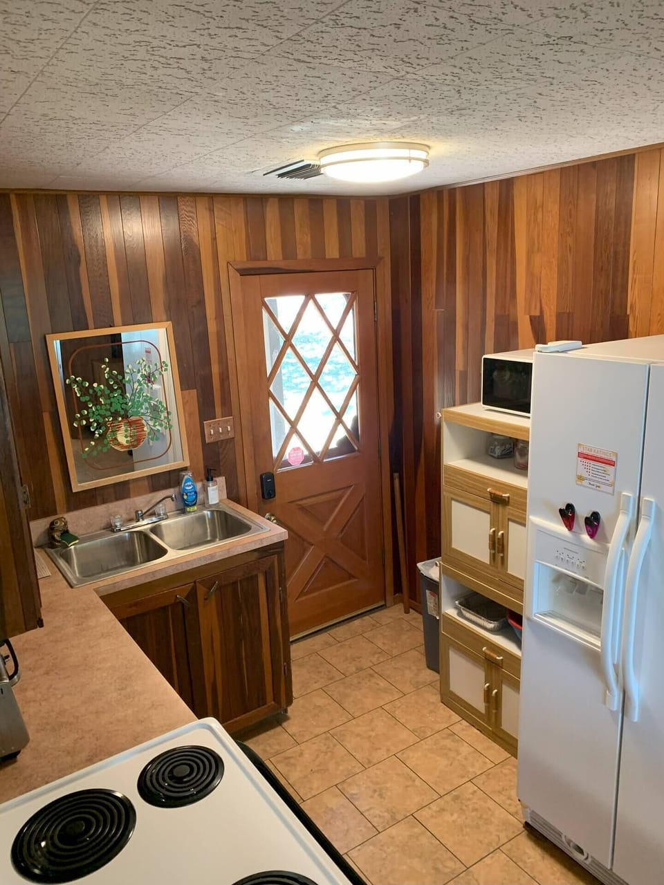 This cute kitchen has what you need make you and your family feel right at home.