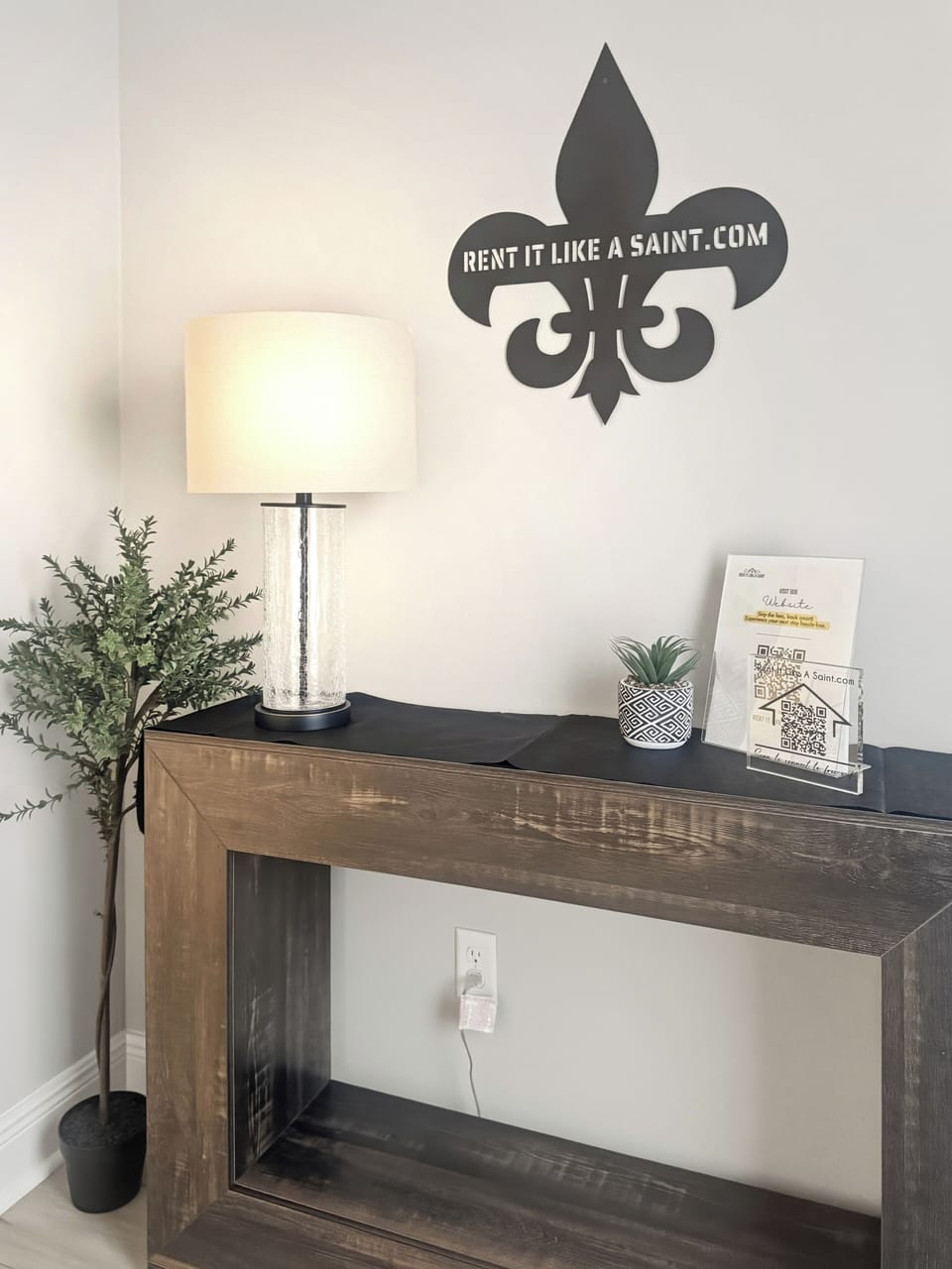 Welcoming entryway that sets the tone for a clean, modern stay