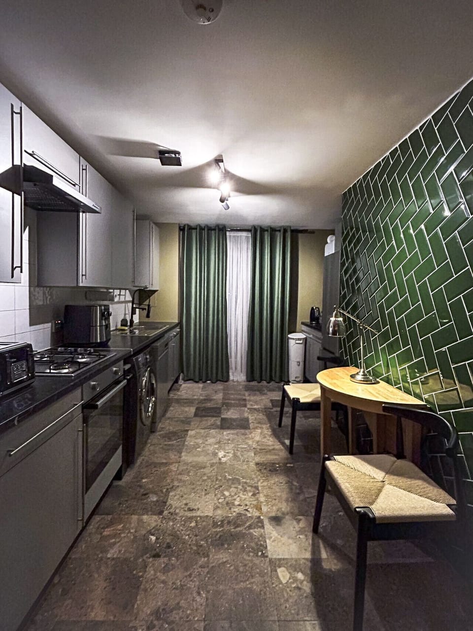 Fully equipped kitchen with breakfast space