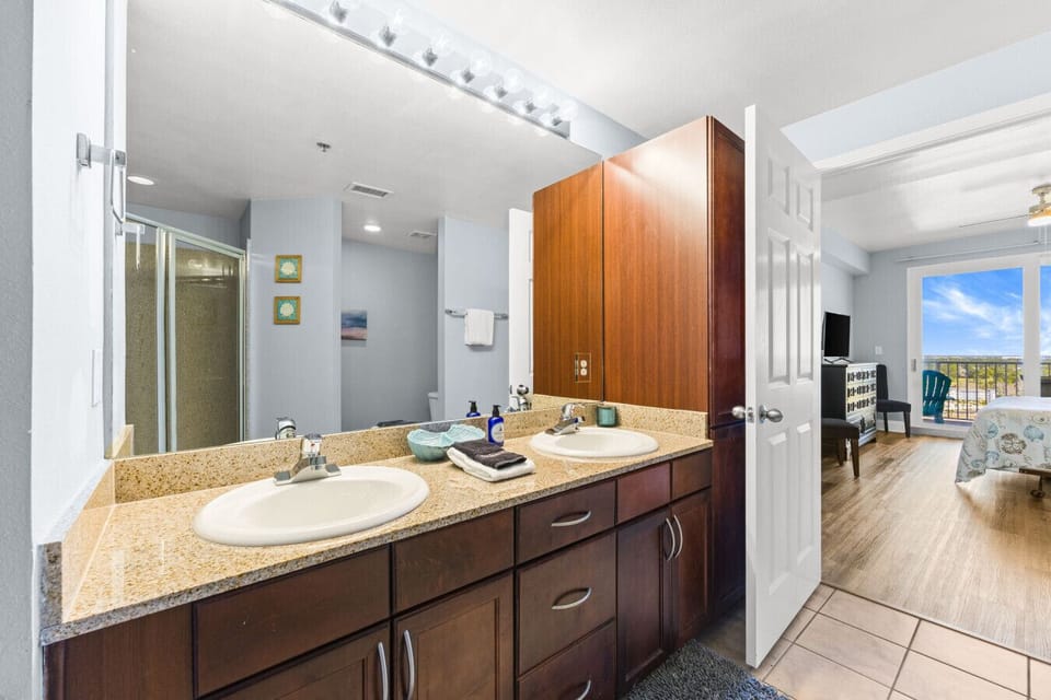 Primary Bathroom with Walk-In Shower, Garden Tub & Double Vanity