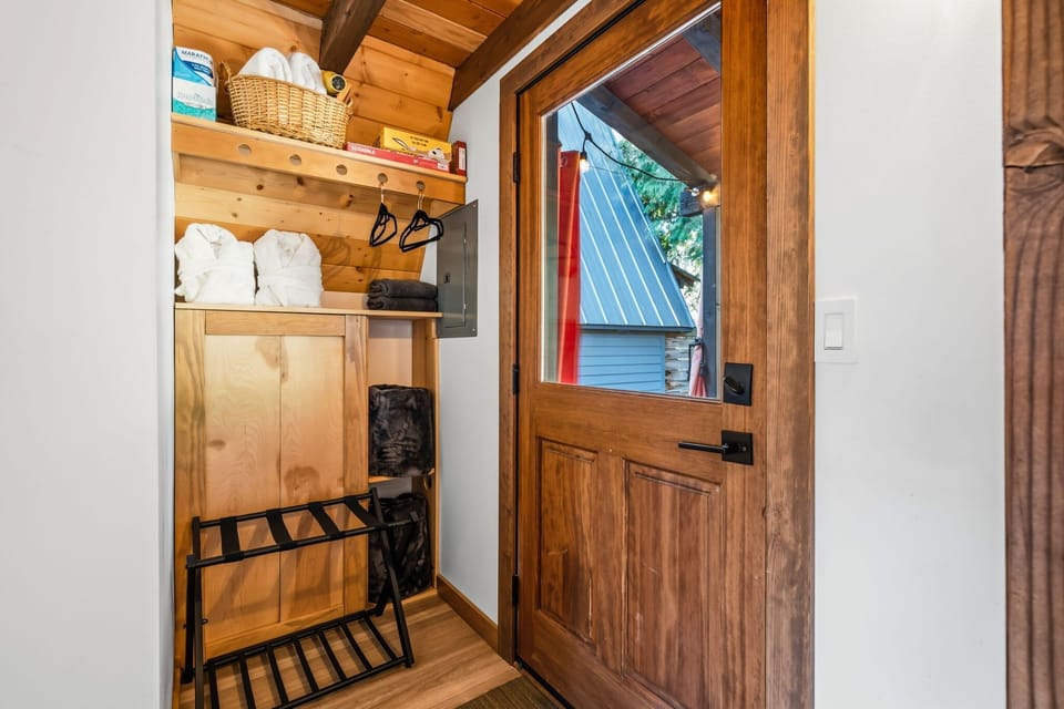 With ample hanging space and shelves to keep everything neat, you can bring all your 'just in case' items without a second thought.