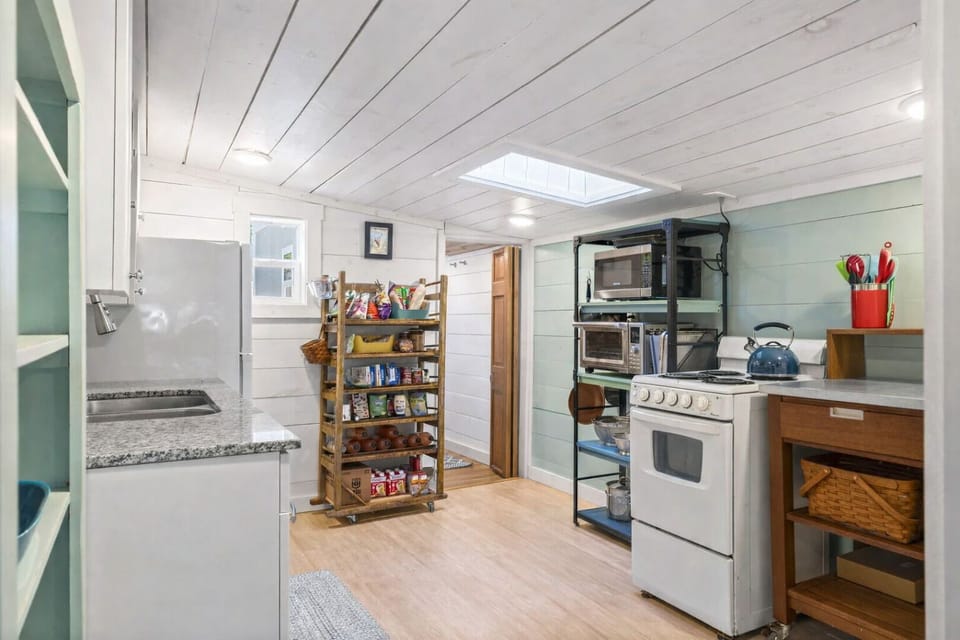 Kitchen area.