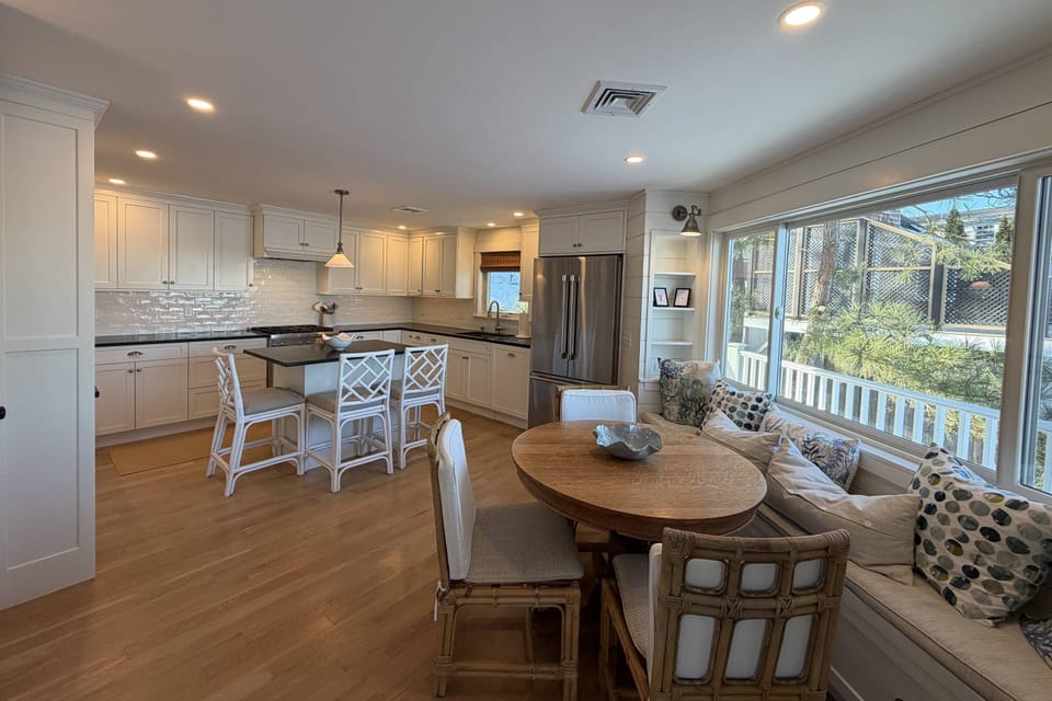 View into the kitchen from the breakfast nook