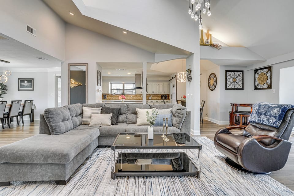 Grand Prairie Vacation Rental | 4BR | 2BA | 2,500 Sq Ft