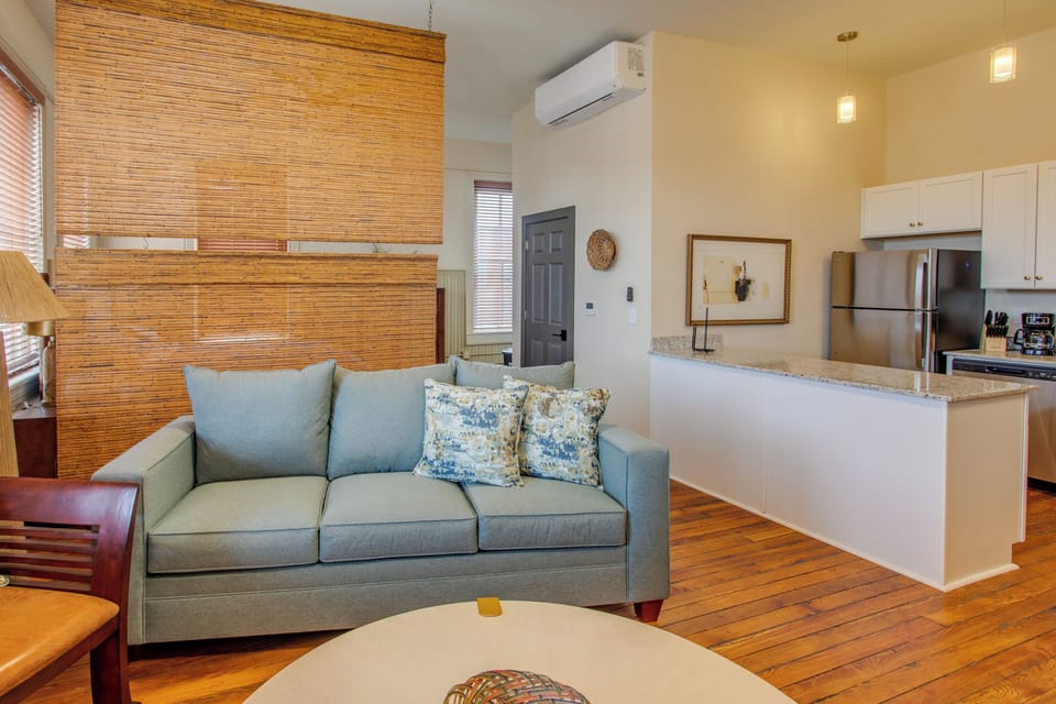 Living Room | Queen Sleeper Sofa | Smart TV