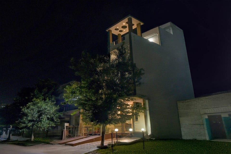 Holiday Home Exterior [summer]
