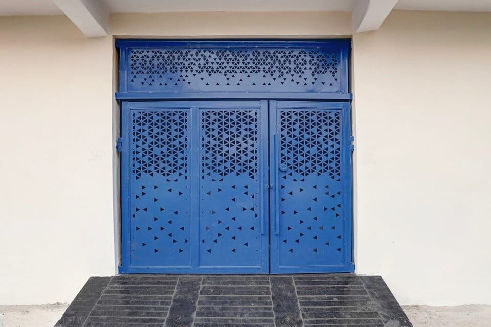 Entrance / Reception
