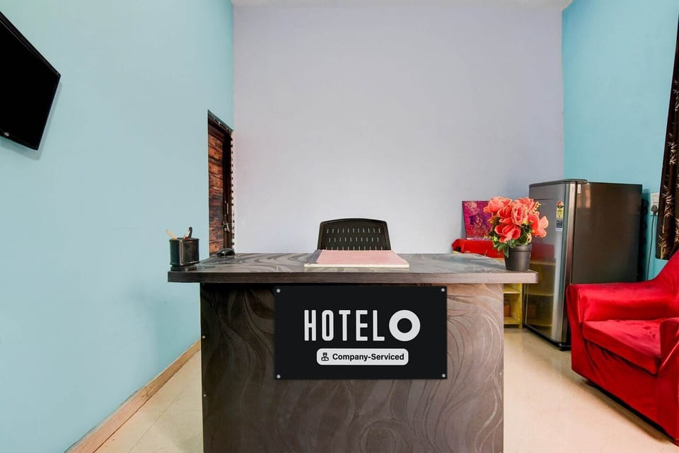 Entrance / Reception
