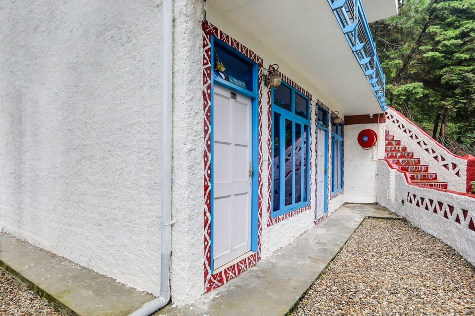 Entrance / Reception