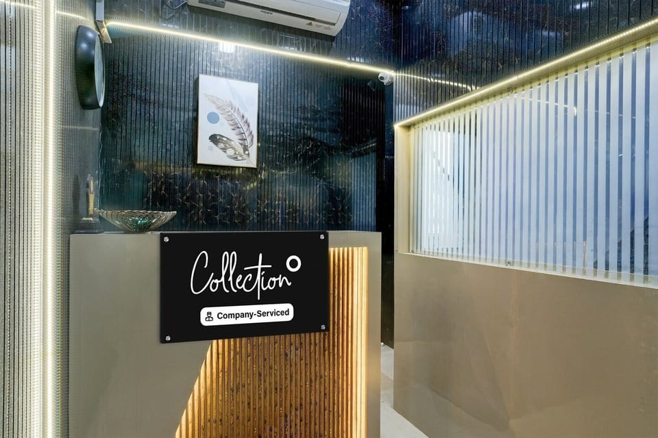 Entrance / Reception