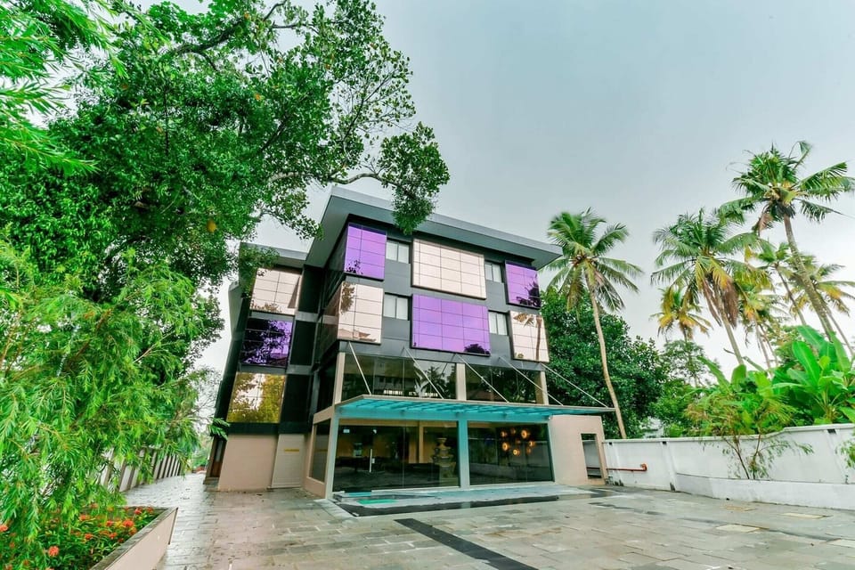 Holiday Home Exterior [summer]