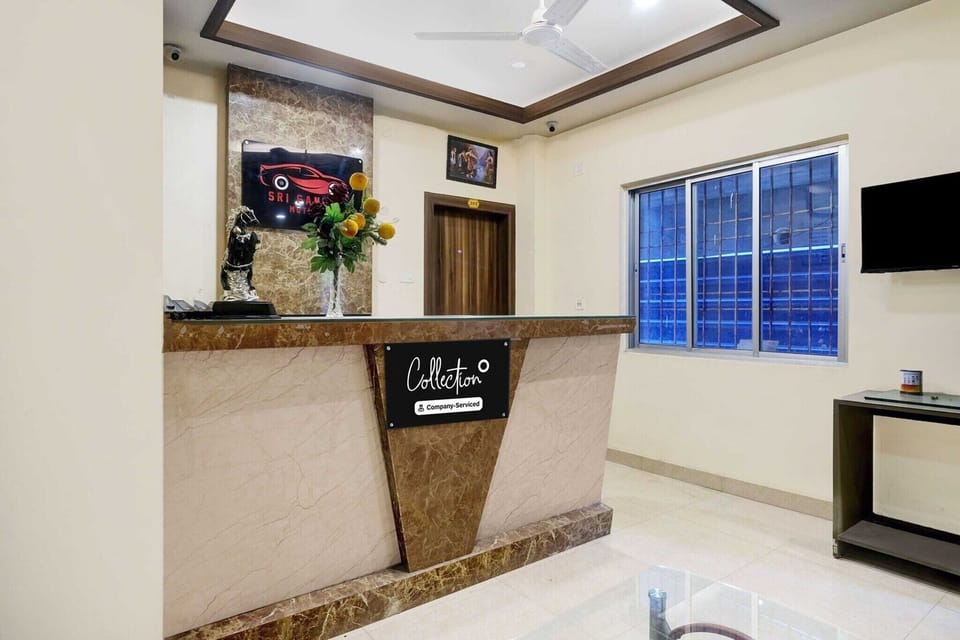 Entrance / Reception