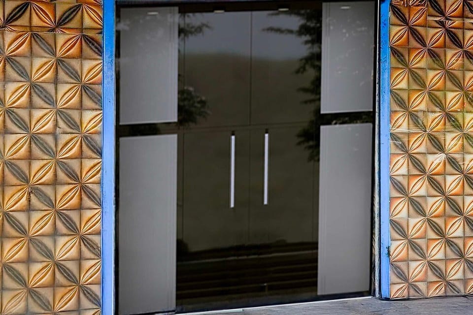 Entrance / Reception