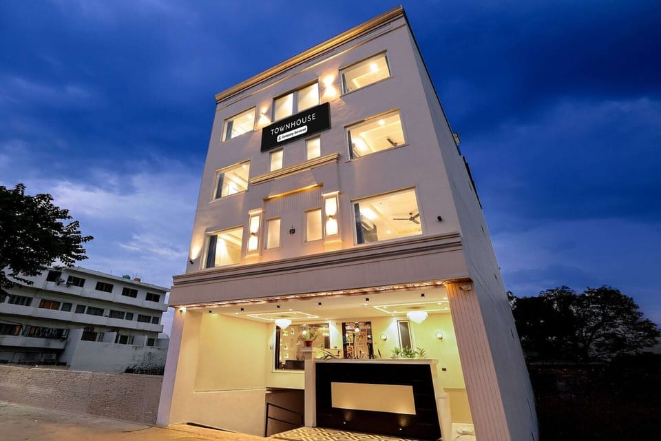 Holiday Home Exterior [summer]