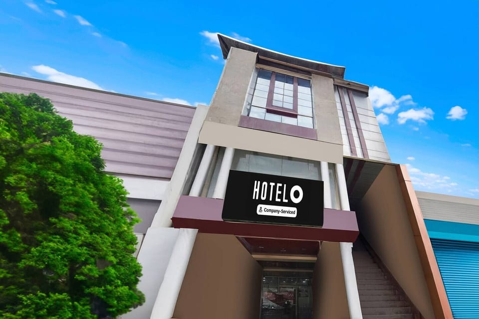 Holiday Home Exterior [summer]