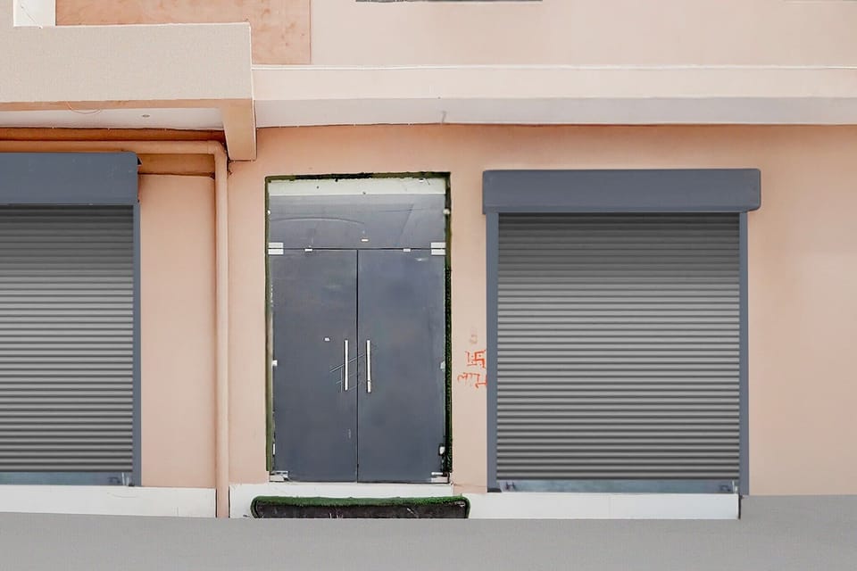 Entrance / Reception