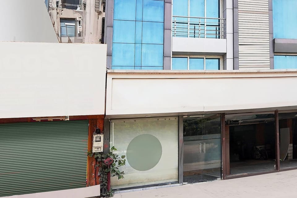 Entrance / Reception