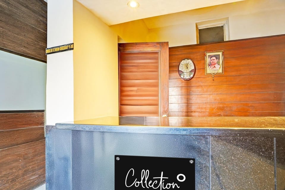 Entrance / Reception