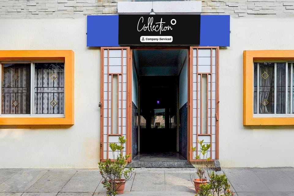 Entrance / Reception