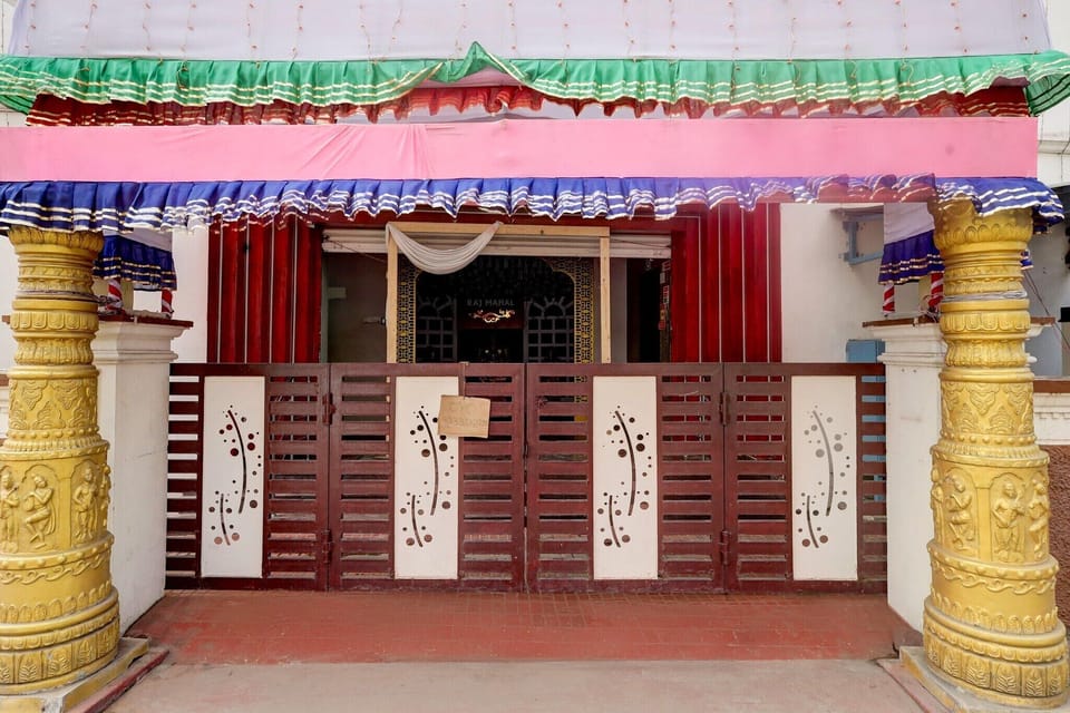 Entrance / Reception