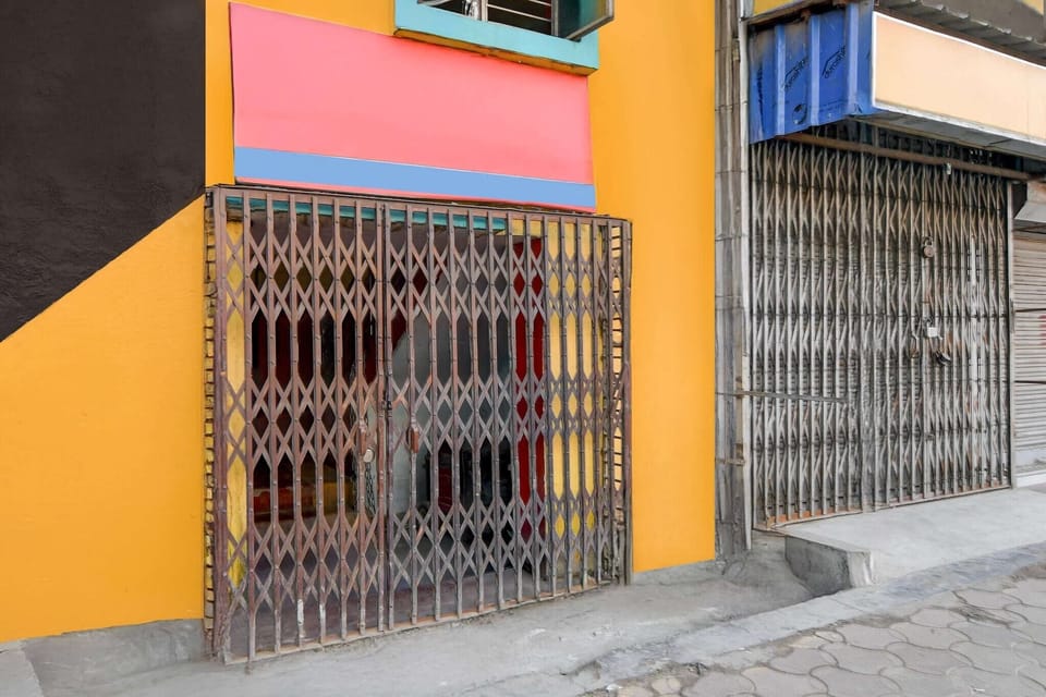 Entrance / Reception