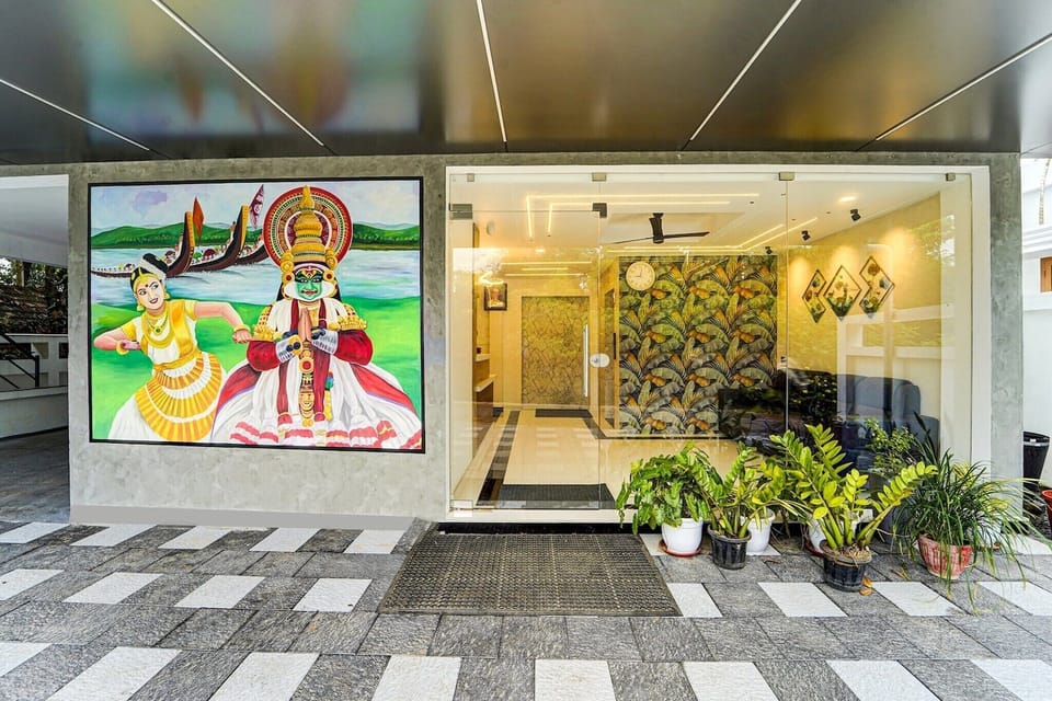 Entrance / Reception