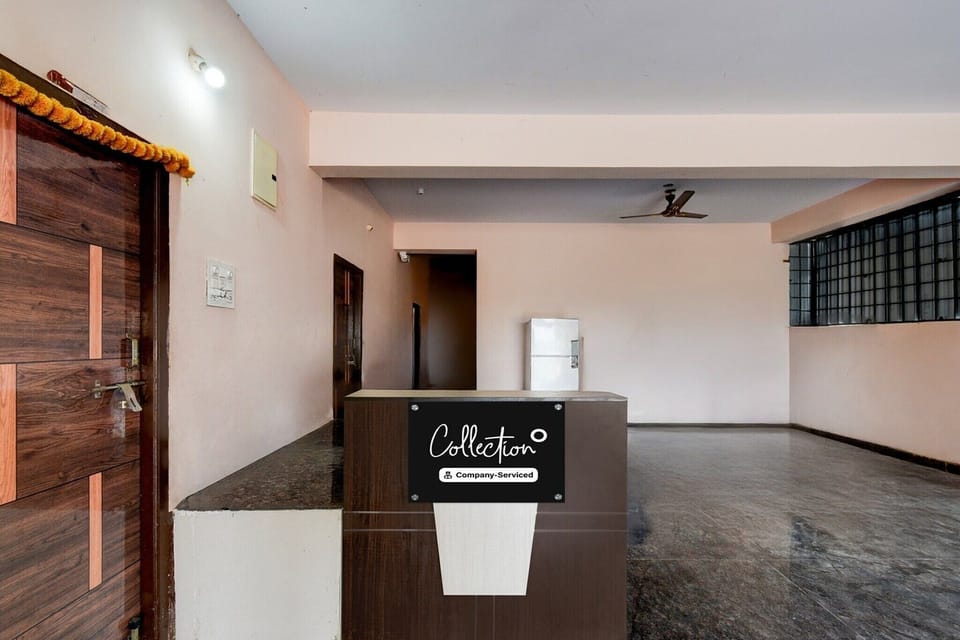 Entrance / Reception