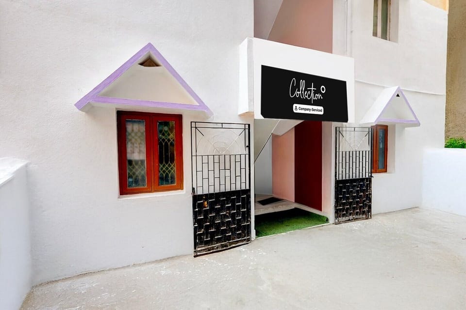 Entrance / Reception