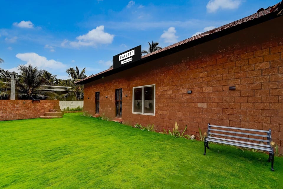 Holiday Home Exterior [summer]