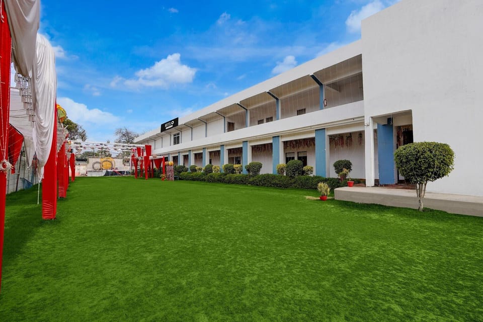 Holiday Home Exterior [summer]