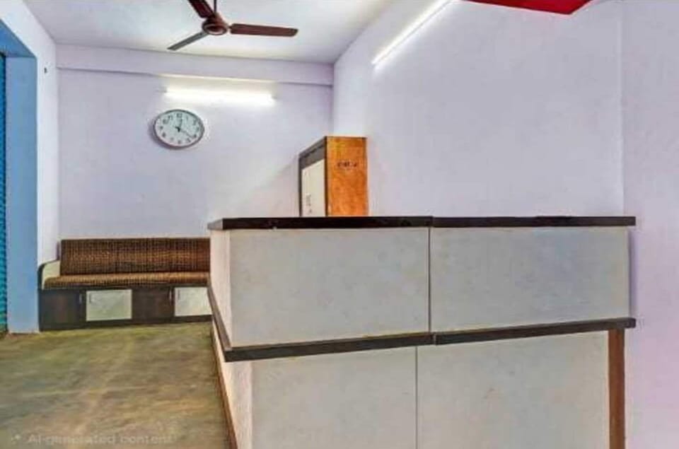 Entrance / Reception
