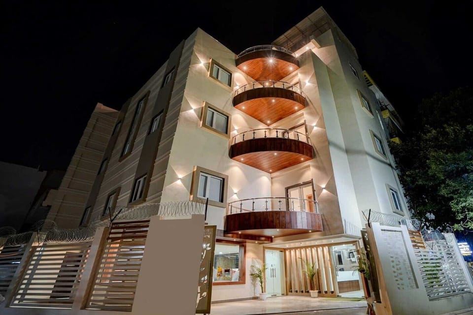 Holiday Home Exterior [summer]