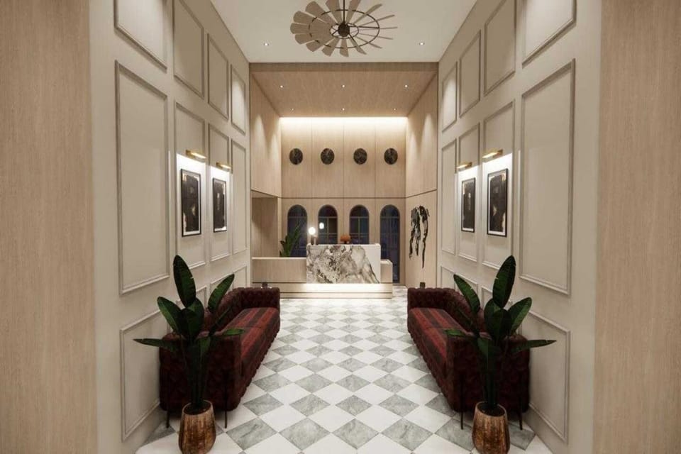 Entrance / Reception