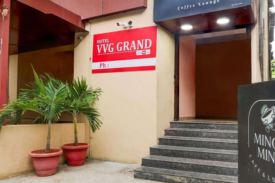Entrance / Reception