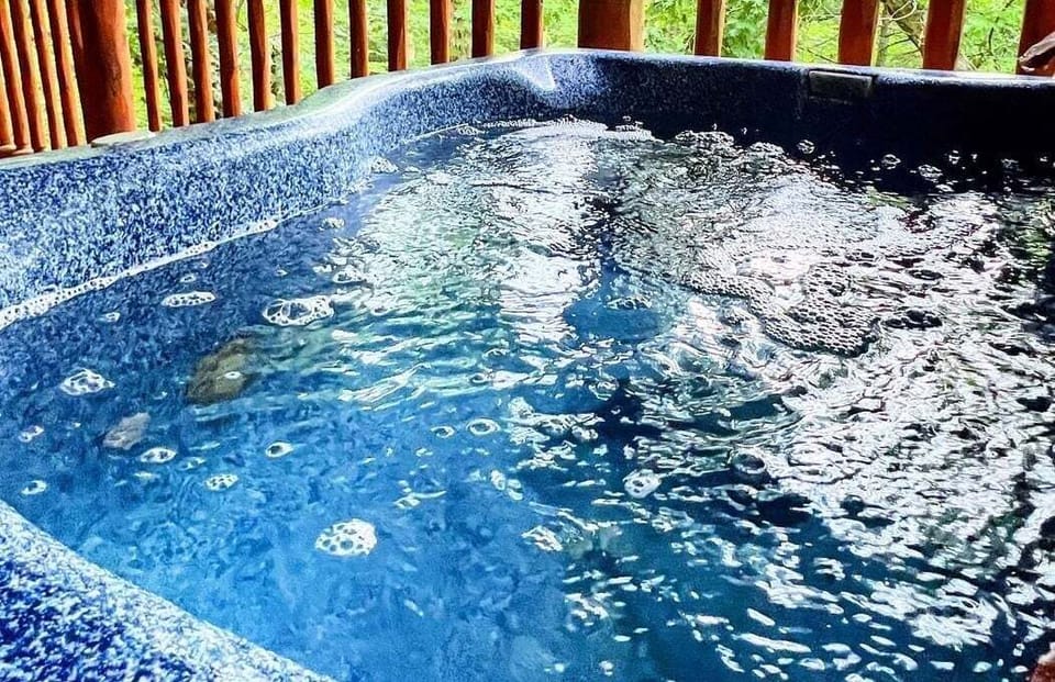 Tub, Hot Tub, Pool, Water, Swimming Pool