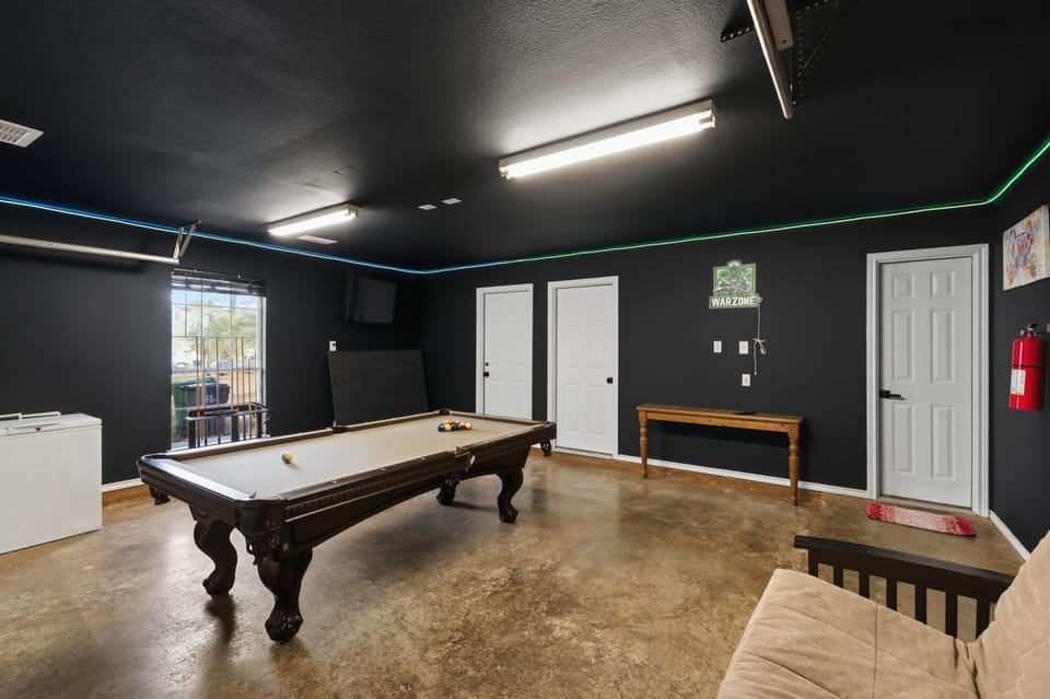 Furniture, Table, Indoors, Lamp, Desk
