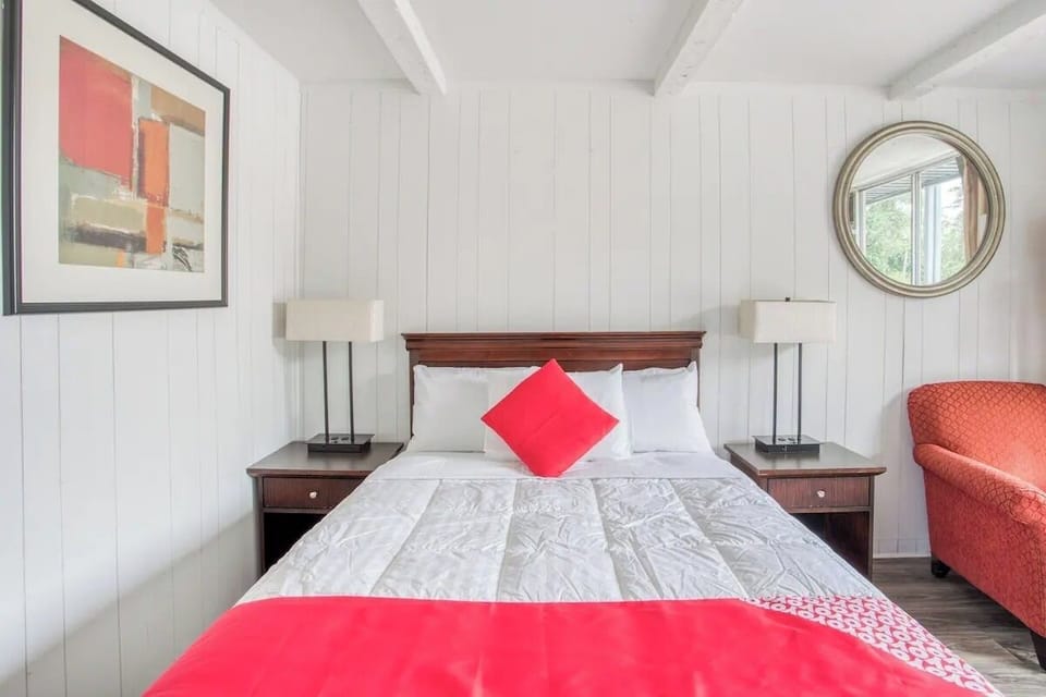 Recharge in a serene space with plush pillows.