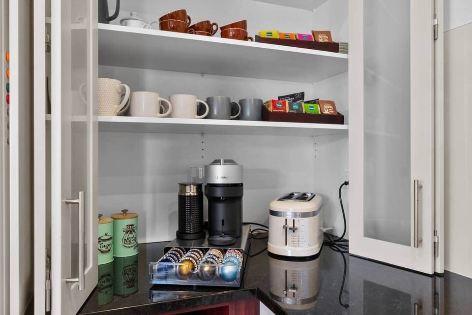 Coffee and Tea bar with Nespresso Coffee machine and milk frother.   A range of quality teas is also provided along with with hot chocolate.