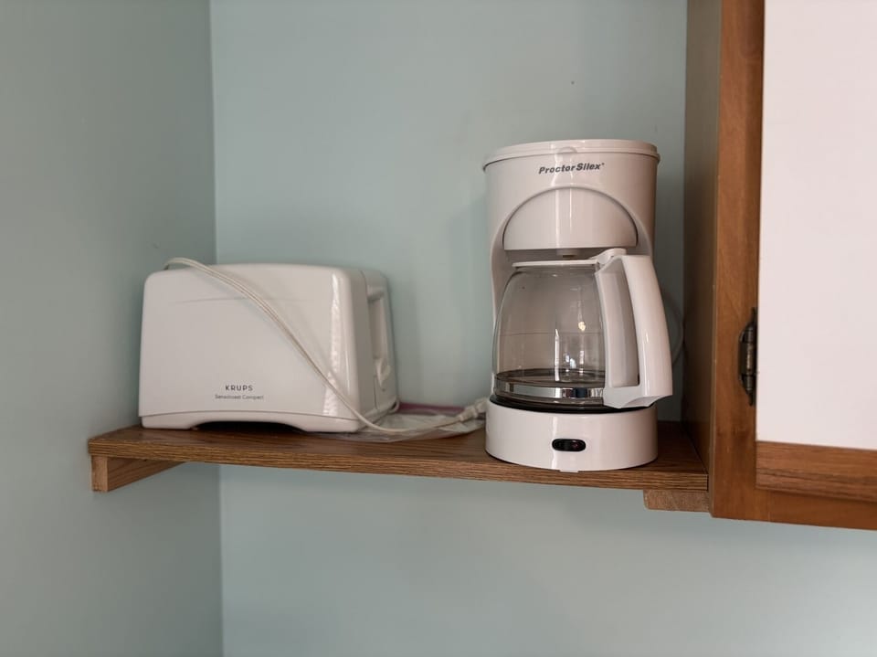 Drip Coffee pot and toaster