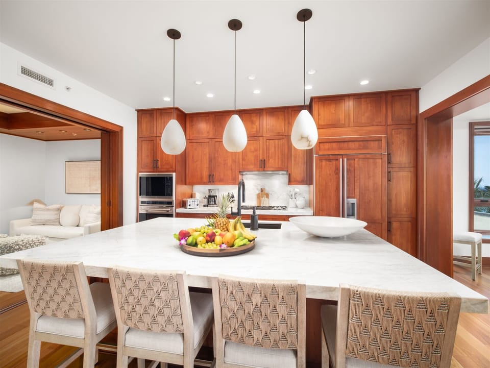 1502 Gourmet Kitchen with Seating | Convenient to Dining and Living Areas