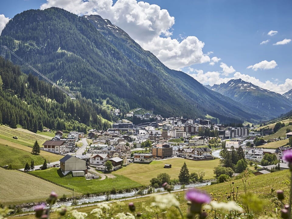 Mountainous Landforms, Mountain, Landscape, Hill, Highland, Mountain Range, Hill Station, Valley, Village, Slope