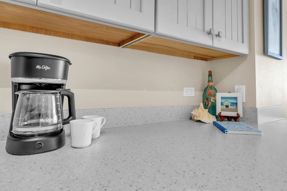 A thoughtfully arranged coffee station for quiet mornings and a fresh start to the day.