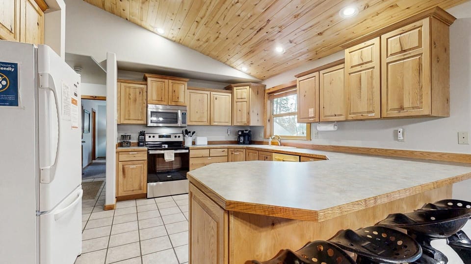 Spacious kitchen
